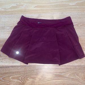 NWOT Lululemon purple/ maroon skirt